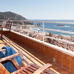 Lets Holidays Sea Views Costa Brava Διαμέρισμα *